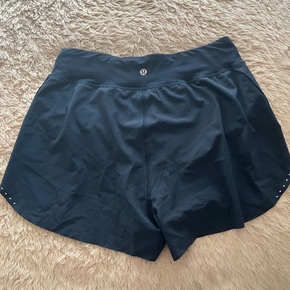 Lululemon Find Your Pace Shorts 3in